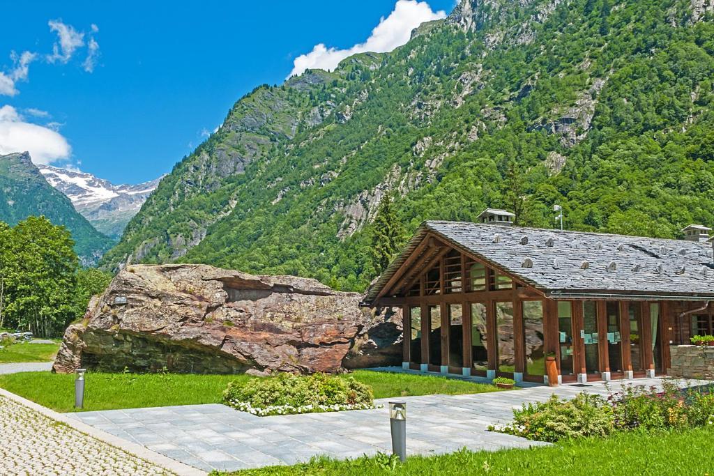 Pietre Gemelle Resort Alagna Valsesia Bagian luar foto